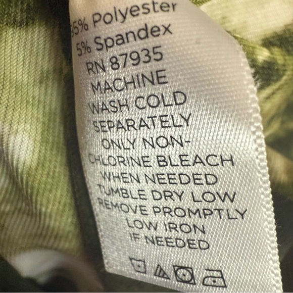 Susan Graver Green Cowl Neck Tunic Blouse Earthy Grunge Goblincore Size Large - Picture 6 of 6